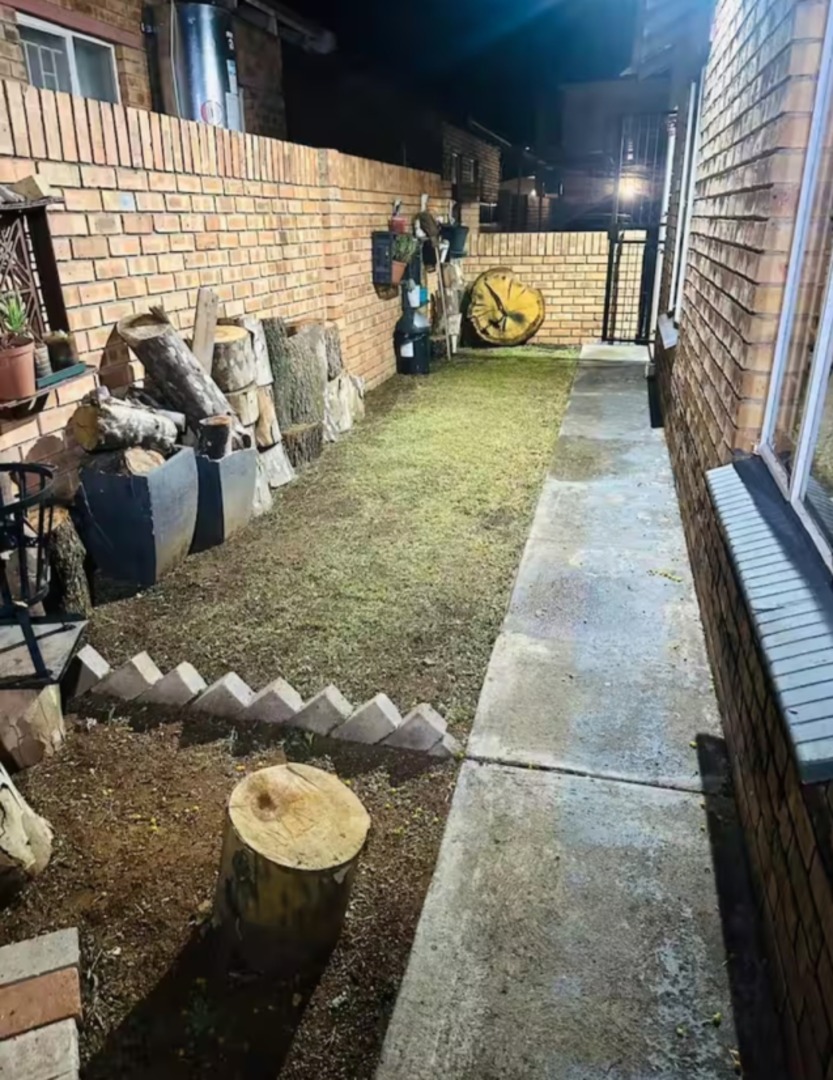 2 Bedroom Property for Sale in Die Bult North West
